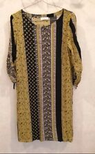 Robe noire moutarde d'occasion  Bourg-de-Thizy