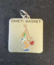 Medaglia originale chieti usato  Italia