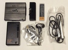 Sony e900 walkman usato  Spedire a Italy