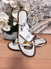 Sandálias planas Zara creme/branco - destaque dourado. Tamanho 40. Novo em folha. comprar usado  Enviando para Brazil