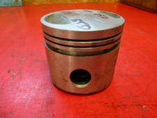 Piston norton 750 d'occasion  La Fouillade