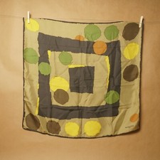 Foulard carré soie d'occasion Foulard carré soie d'occasion  Marseille VI