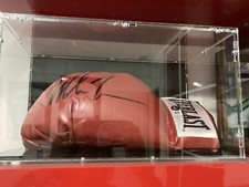Gant boxe signé d'occasion  Le Luc