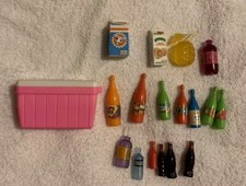 Lote refrigerador de condimentos de suco de água com refrigerante boneca Barbie e clone, usado comprar usado  Enviando para Brazil