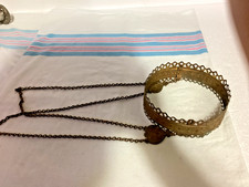 Antigo ~ Estabilizador de latão em relevo e perfurado com corrente e conectores - #4726 comprar usado Antigo ~ Estabilizador de latão em relevo e perfurado com corrente e conectores - #4726 comprar usado  Enviando para Brazil