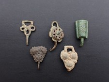 Tudor dress hooks for sale  LONDON