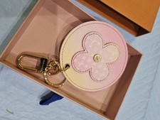 Louis vuitton authentic for sale  San Pablo