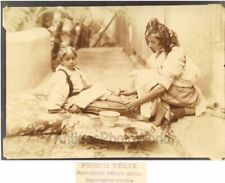 Mulher berbere marroquina pintando henna em criança foto antiga por Felix Marrakech comprar usado  Enviando para Brazil