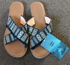 Toms size 37.5. for sale  SWANLEY
