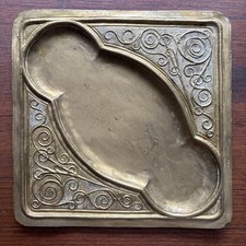 Vassoio ottone lavorato usato  Roma
