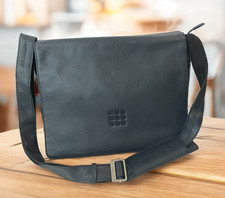 Bolsa de viagem Moleskine Nomad Messenger laptop notebook couro pebbled azul comprar usado  Enviando para Brazil