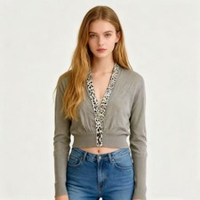 Usado, Cardigã Bolero Class ROBERTO CAVALLI Seda Leopardo Decorado Tamanho EUA2 comprar usado Usado, Cardigã Bolero Class ROBERTO CAVALLI Seda Leopardo Decorado Tamanho EUA2 comprar usado  Enviando para Brazil