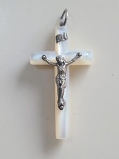 Croix ancienne nacre d'occasion  Le Mans