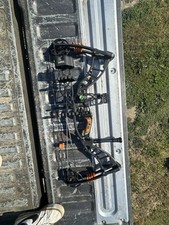 Hoyt black powermax for sale  College Place