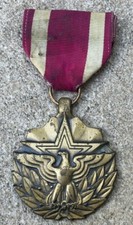 Medaille meritorious service d'occasion  Saint-Omer