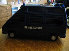 Véhicule gendarmerie miniatur d'occasion  Forges-les-Eaux