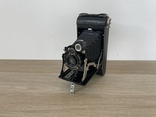 Antica fotocamera soffietto usato  Muggio