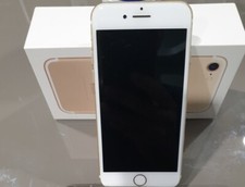 Iphone 32gb gold usato  Italia