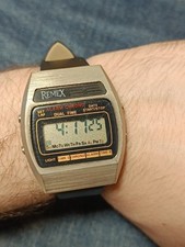orologio digitale anni 70 usato orologio digitale anni 70 usato Vasto