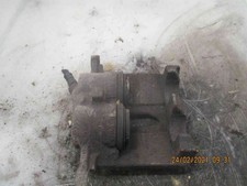 Etrier frein droit d'occasion Etrier frein droit d'occasion  Fère-en-Tardenois