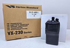 (NOVO) Rádio portátil Vertex VX-231-ADOB-5 VHF 136-174 MHz 16 canais 5 watts comprar usado  Enviando para Brazil