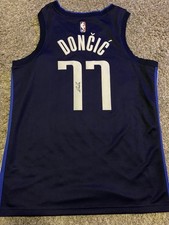 Używany, Luka Doncic Podpisana koszulka Nike! na sprzedaż  Wysyłka do Poland