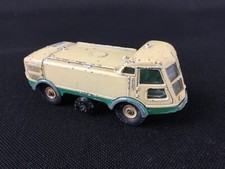 Miniature dinky toys d'occasion  Soissons
