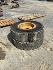 Caterpillar 924k tire for sale  Womelsdorf