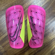 Caneleiras de futebol Nike Mercurial Lite Flamingo rosa — Tamanho G comprar usado  Enviando para Brazil