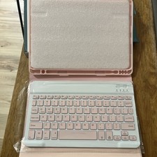 NOVA Capa Teclado Bluetooth Sem Fio Rosa Claro para iPad 10,5” Air 3 / Pro 2017 comprar usado NOVA Capa Teclado Bluetooth Sem Fio Rosa Claro para iPad 10,5” Air 3 / Pro 2017 comprar usado  Enviando para Brazil