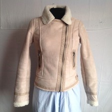Bershka veste femme d'occasion  Le Péage-de-Roussillon