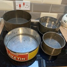 Vintage traditional round for sale  OSWESTRY