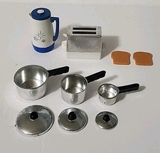 Boneca Barbie Vintage Cozinha Pacote Mágico Conjunto COMPLETO Tampas de Panelas Pequenas Café Torrada comprar usado  Enviando para Brazil