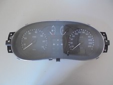 Renault clio 98 gebraucht kaufen  Tiefenort