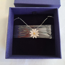 New beautiful swarovski for sale  SIDCUP