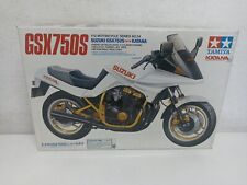 Suzuki gsx 750s usato  Cambiago