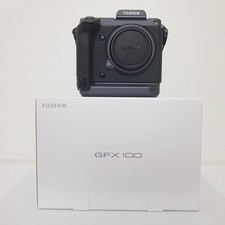 Mirrorless gfx 100 usato  Torre di Ruggiero