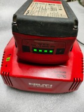 Chargeur hilt 350 d'occasion  Saint-Germain-en-Laye