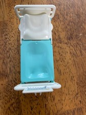 Cama de hospital Playmobil vintage ajustável encosto brinquedo rolante azul comprar usado Cama de hospital Playmobil vintage ajustável encosto brinquedo rolante azul comprar usado  Enviando para Brazil