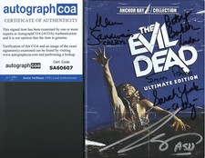 The Evil Dead Ultimate Ed. Caixa de DVD, ASSINADA Bruce Campell, Sam Raimi, Senhoras ACOA comprar usado  Enviando para Brazil