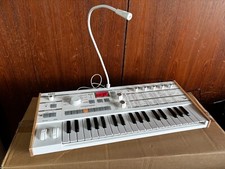 Synthétiseur vocodeur korg d'occasion Synthétiseur vocodeur korg d'occasion  Expédié en France