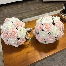 Conjunto de 2 buquês de flores de formatura de casamento de espuma artificial branca rosa, usado comprar usado  Enviando para Brazil