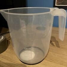 Plastic measuring jugs for sale  READING