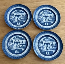 Set piatti dessert usato Set piatti dessert usato  Spedire a Italy