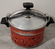 Cocotte minute seb d'occasion  Bas-en-Basset