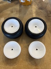 J Concepts 12mm aros sextavados F/R, com pneus traseiros Losi A-7372 mini pinos comprar usado  Enviando para Brazil