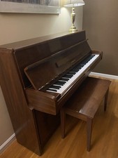 Beautiful walnut yamaha for sale  Hockessin