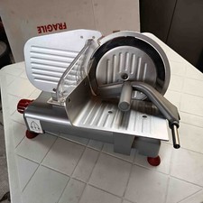 Affettatrice elettrica tre usato  Novara
