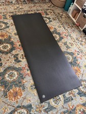 Tapete de Yoga Manduka Pro, cor Black Night, 6mm de espessura, 71”x26”, VEJA FALHA, usado comprar usado  Enviando para Brazil