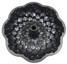 Nordic ware chrysanthemum for sale  Simi Valley